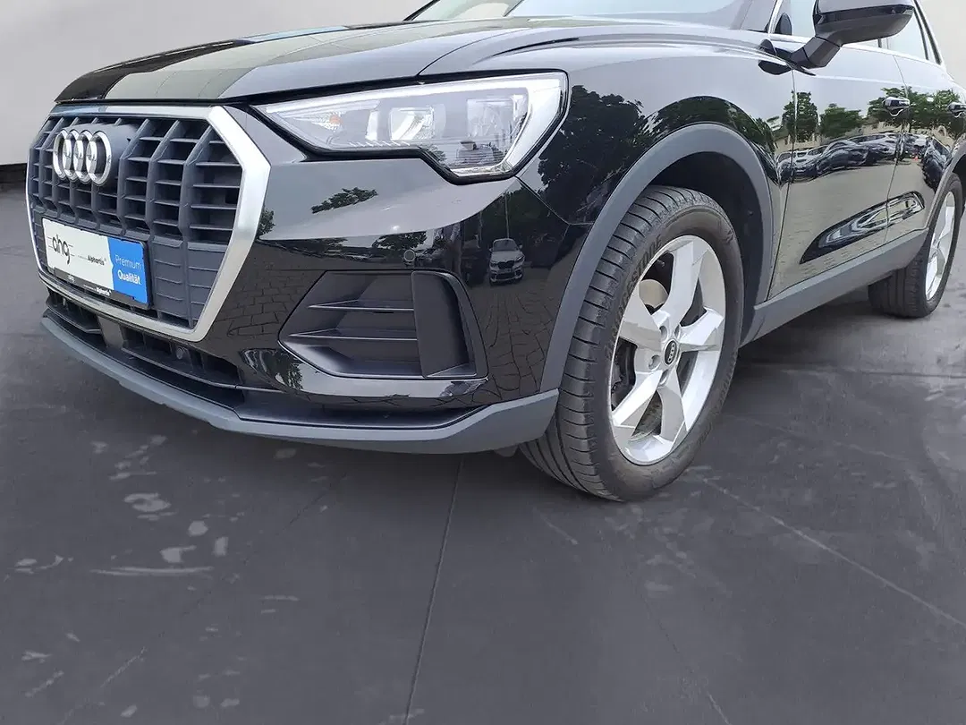 Audi Q3 - Thumbnail 12