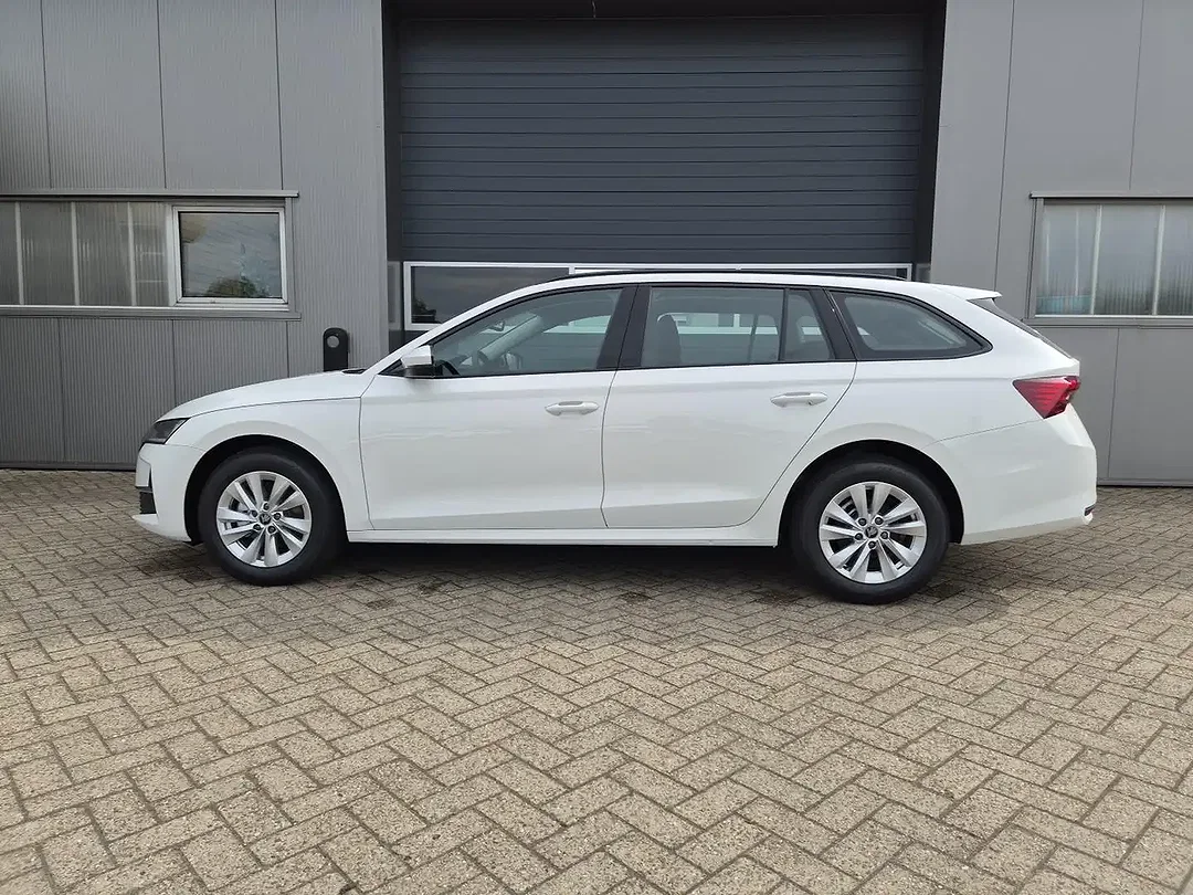 Skoda Octavia - Afbeelding 1