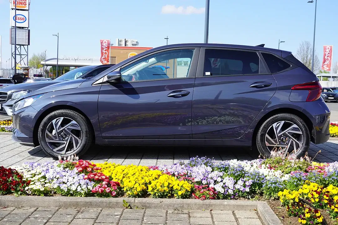 Hyundai i20 - Thumbnail 4