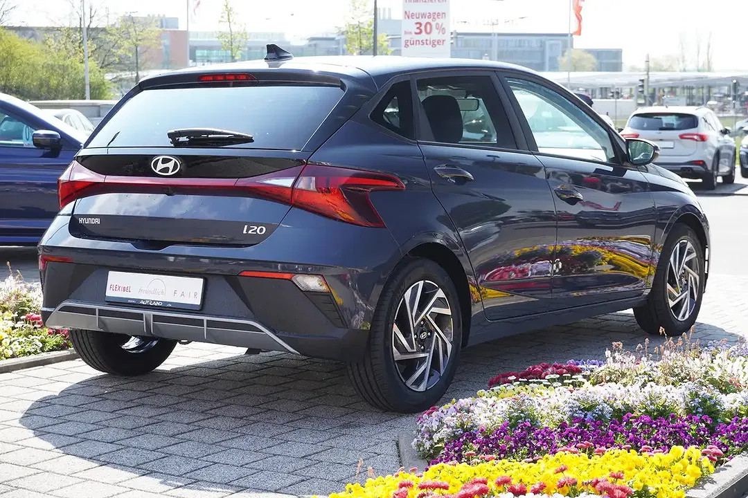 Hyundai i20 - Thumbnail 7