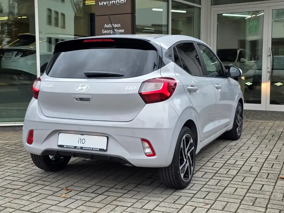 Hyundai i10 - Thumbnail 6