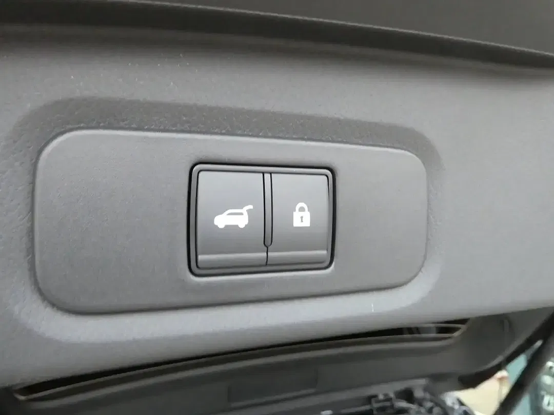 Nissan Qashqai - Thumbnail 11