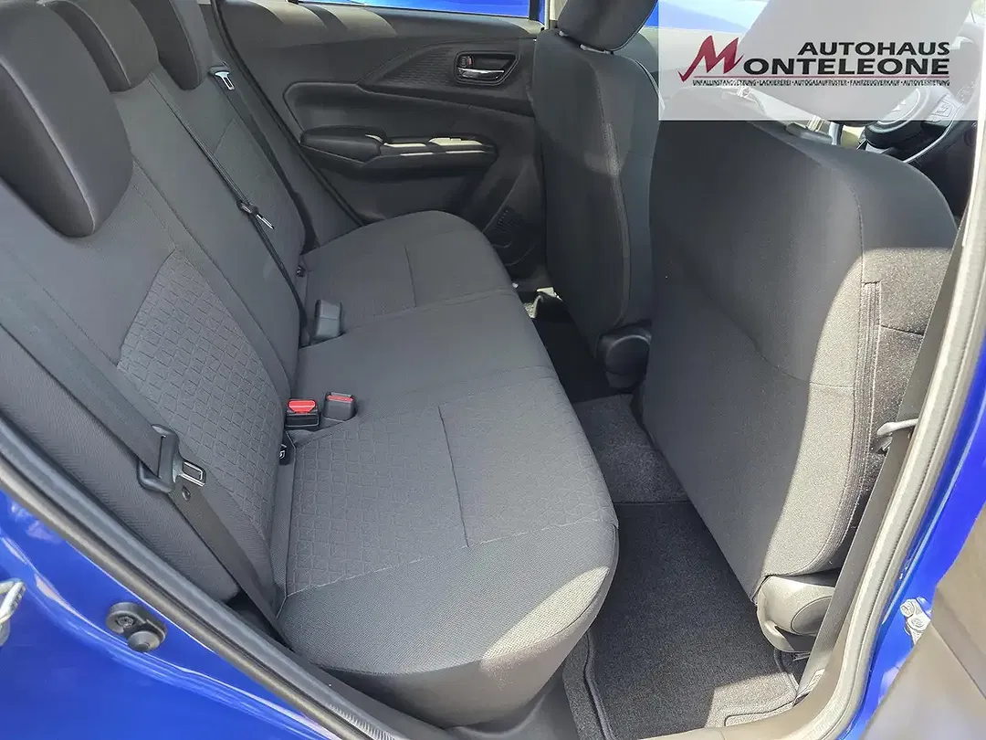 Suzuki Swift - Thumbnail 9