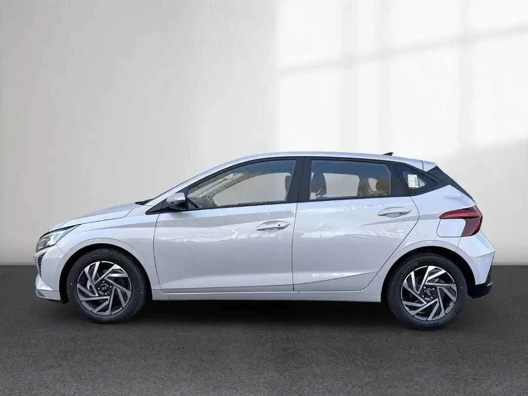 Hyundai i20 - Thumbnail 2
