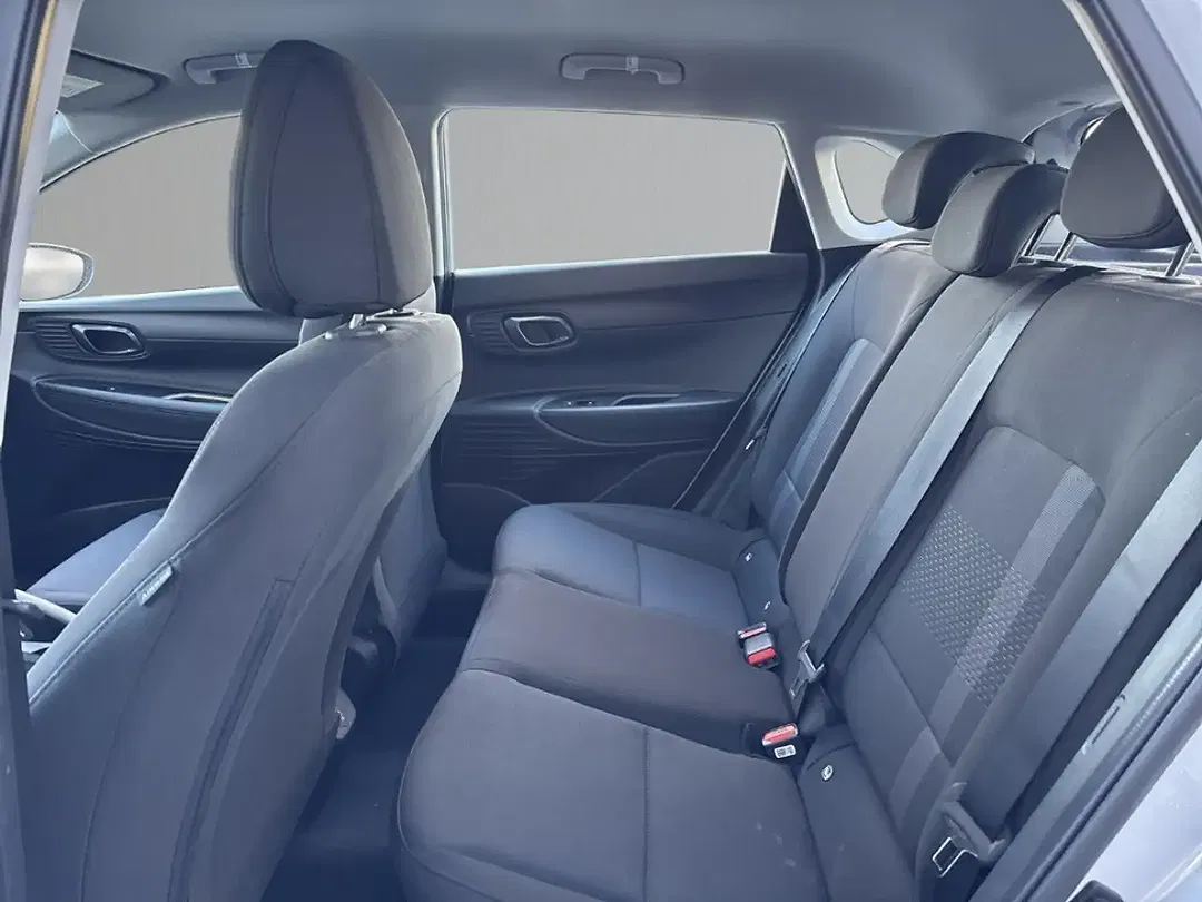 Hyundai i20 - Thumbnail 8