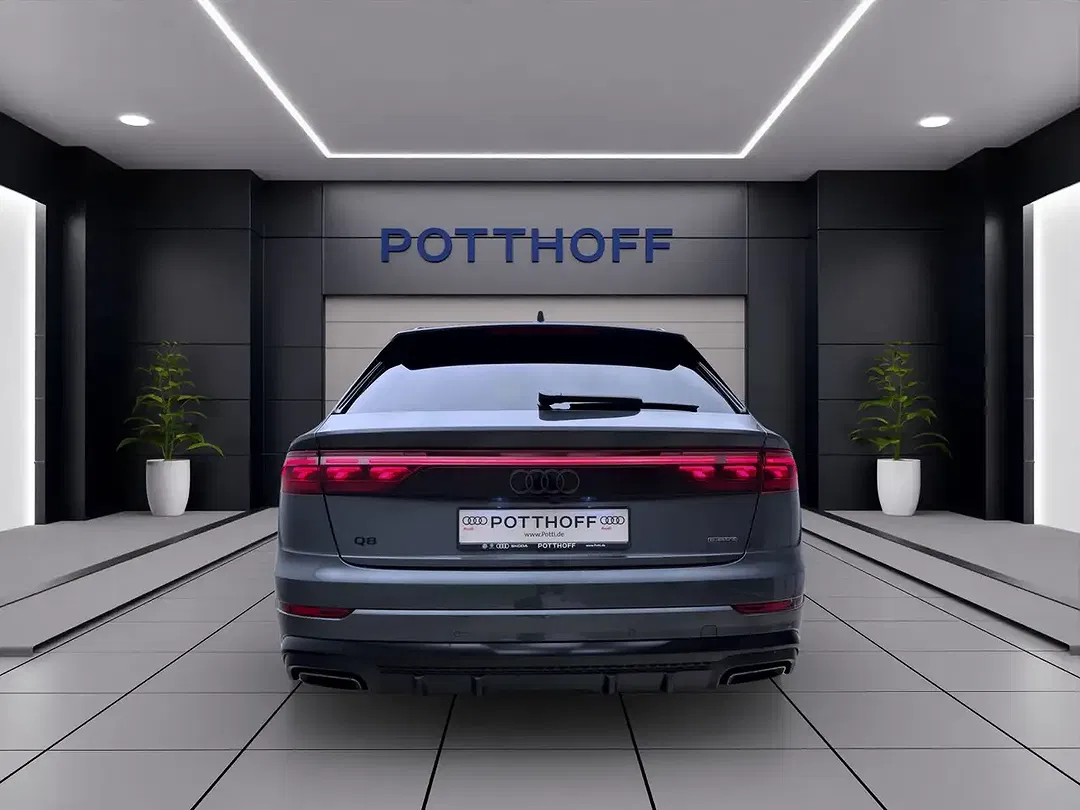 Audi Q8 - Thumbnail 4