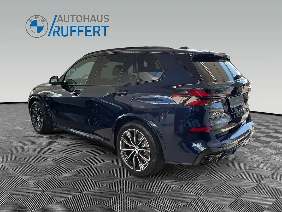 BMW X5 - Thumbnail 3