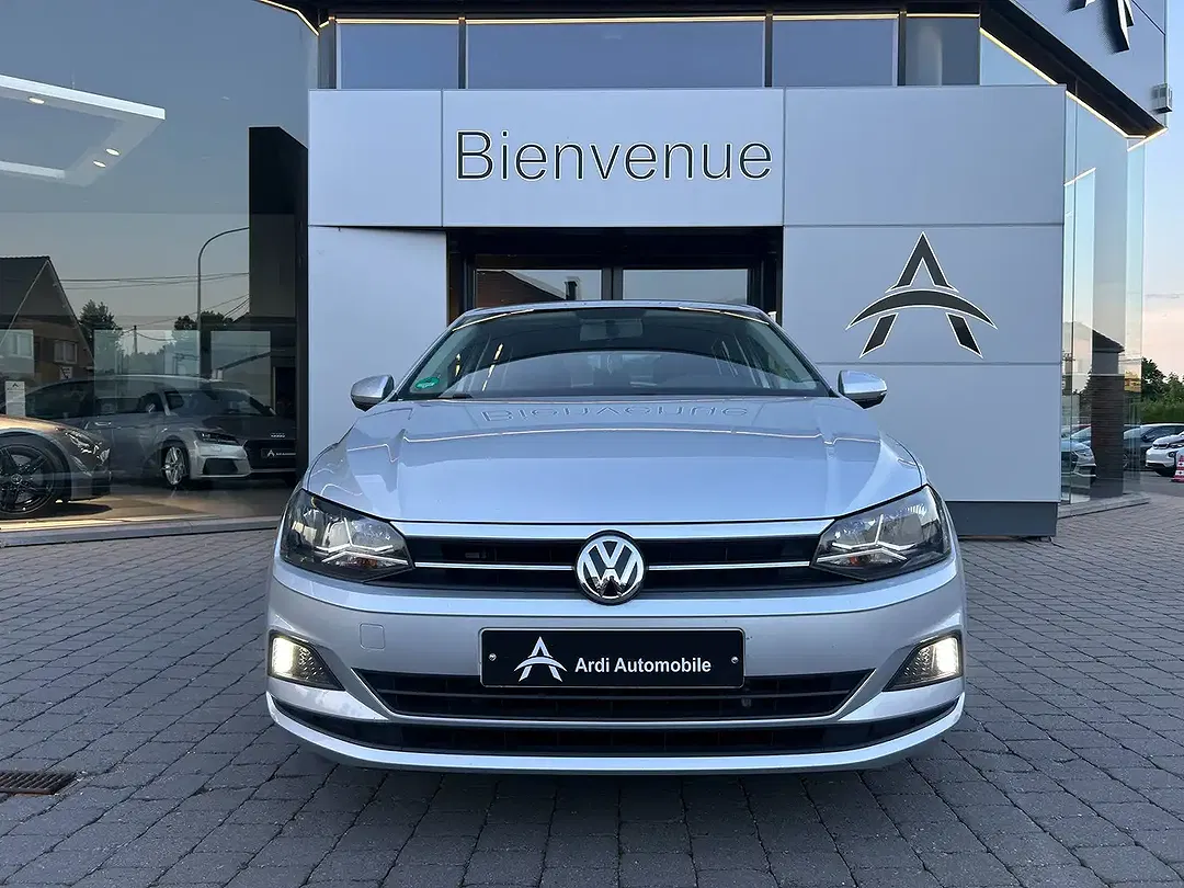 Volkswagen Polo - Thumbnail 2
