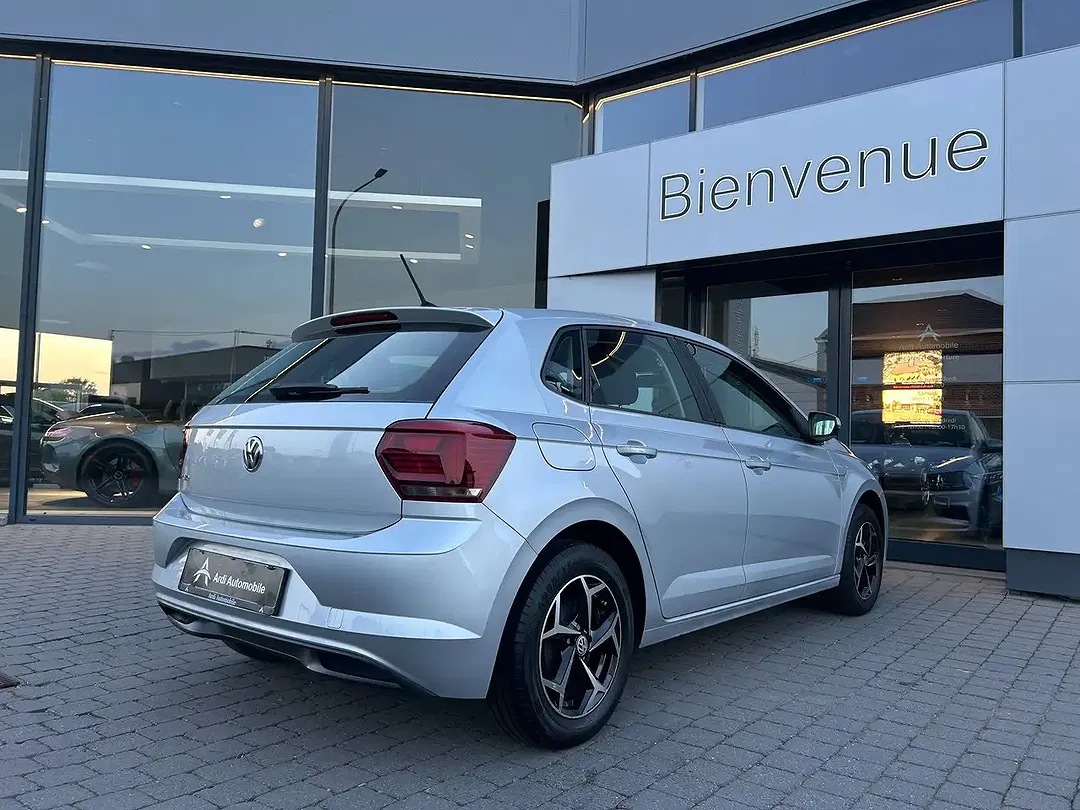 Volkswagen Polo - Thumbnail 4