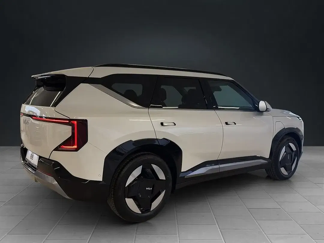 Kia EV5 - Thumbnail 3