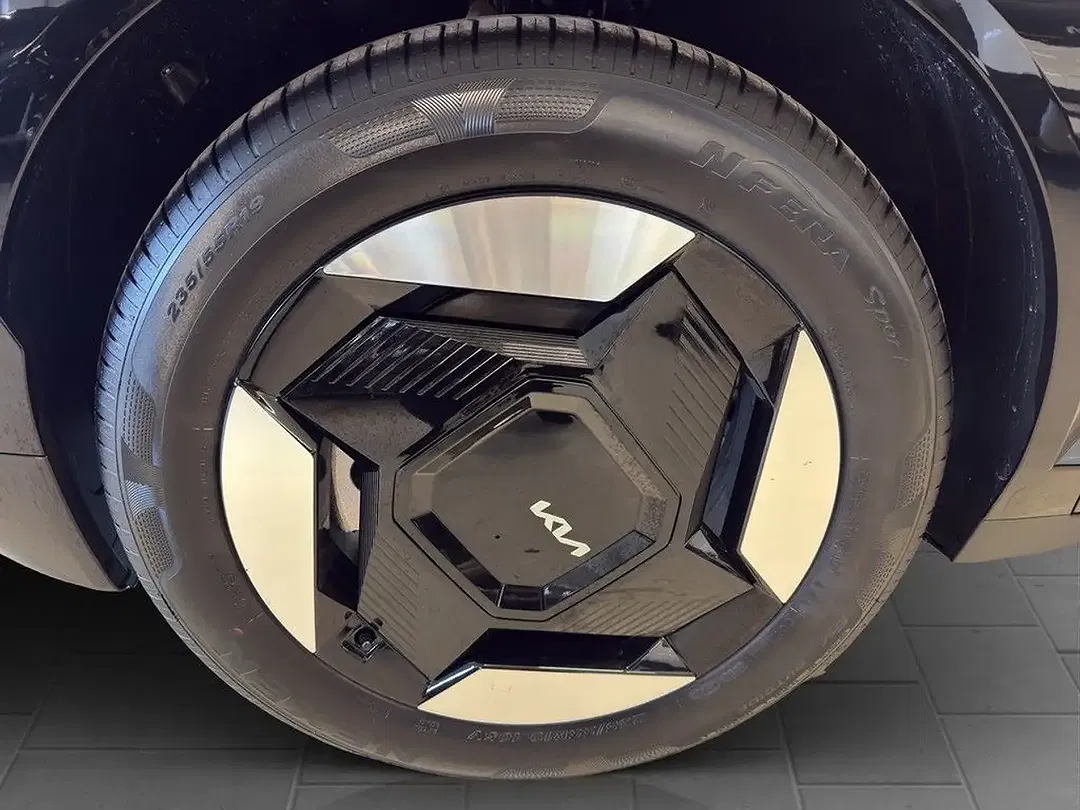 Kia EV5 - Thumbnail 5