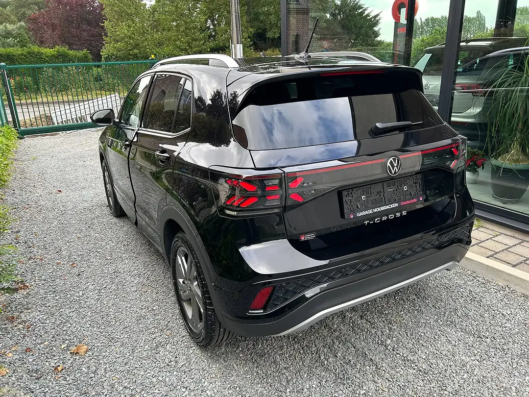 Volkswagen T-Cross - Thumbnail 6