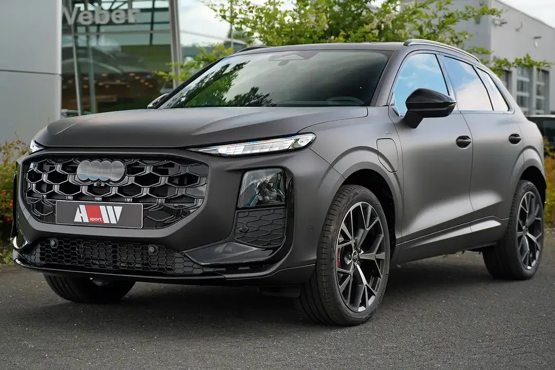Audi Q3 - Thumbnail 2
