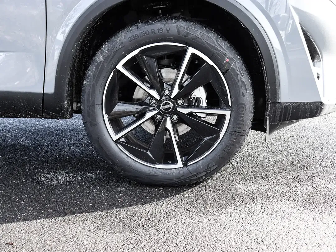 Nissan Qashqai - Thumbnail 3