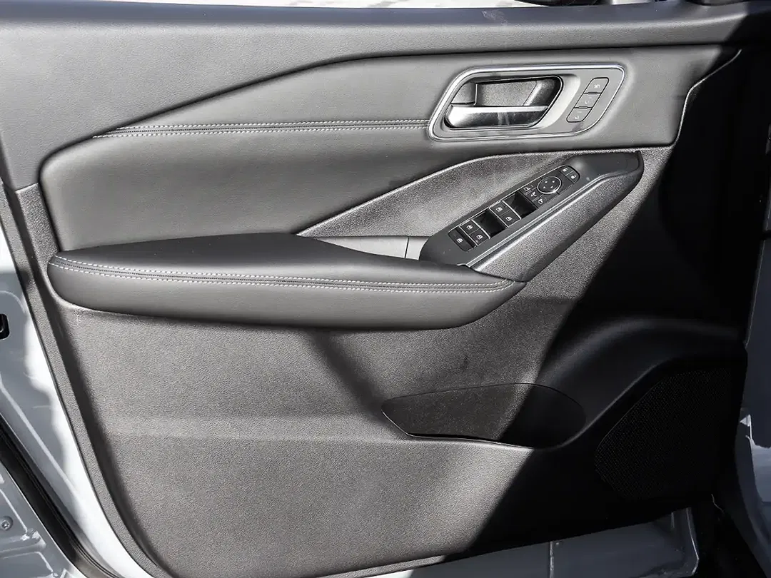 Nissan Qashqai - Thumbnail 8