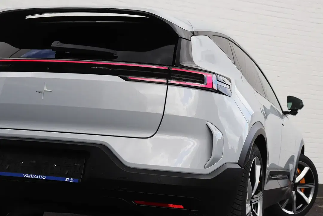 Polestar 3 - Thumbnail 12