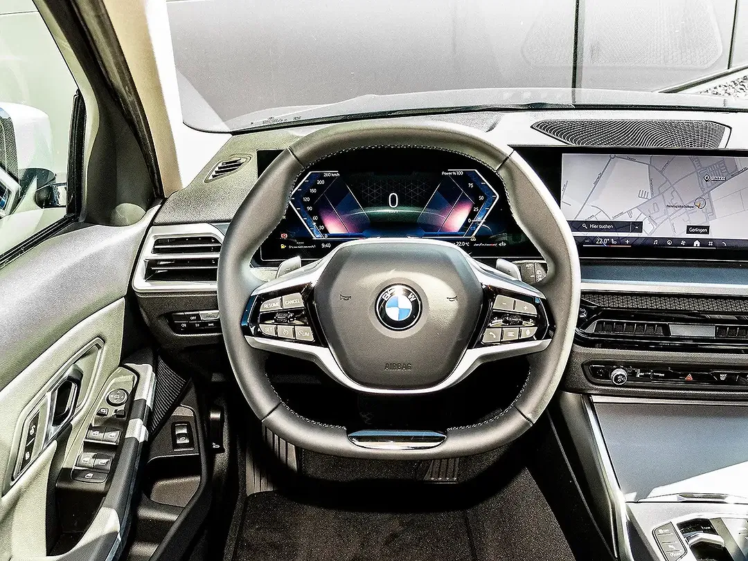 BMW 318 - Thumbnail 11