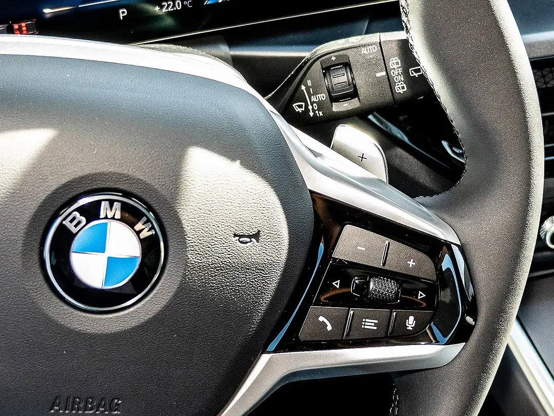 BMW 318 - Thumbnail 15