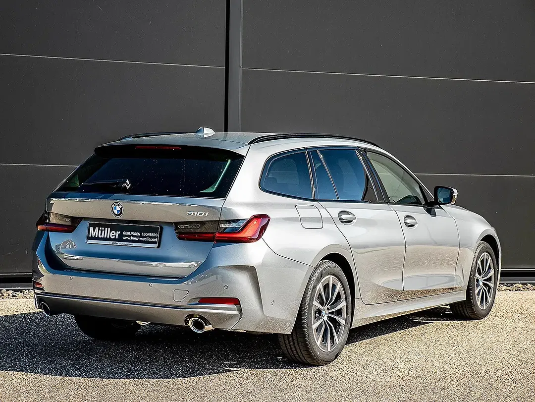 BMW 318 - Thumbnail 2