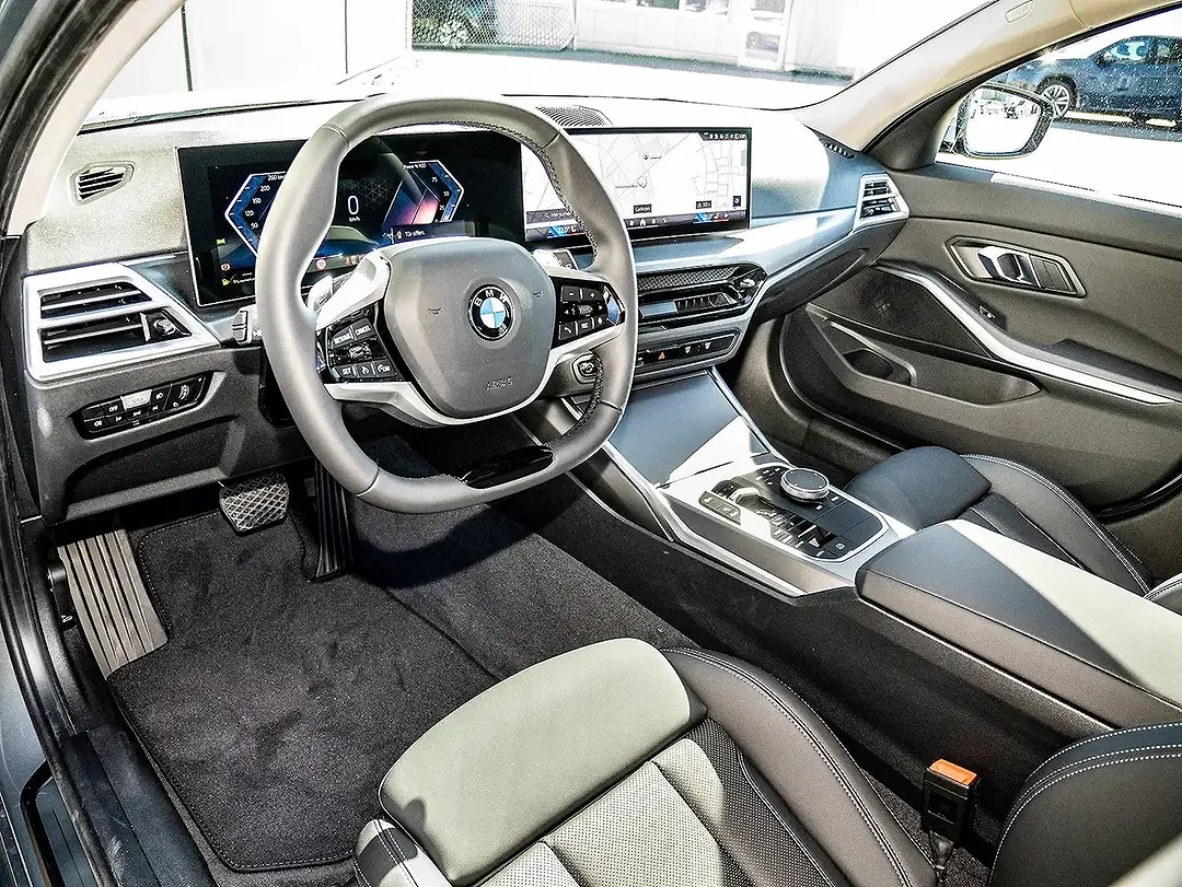 BMW 318 - Thumbnail 3