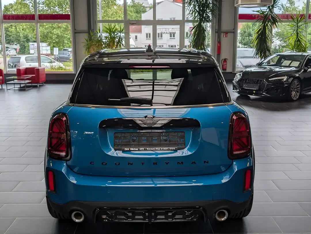 MINI John Cooper Works Countryman - Thumbnail 4