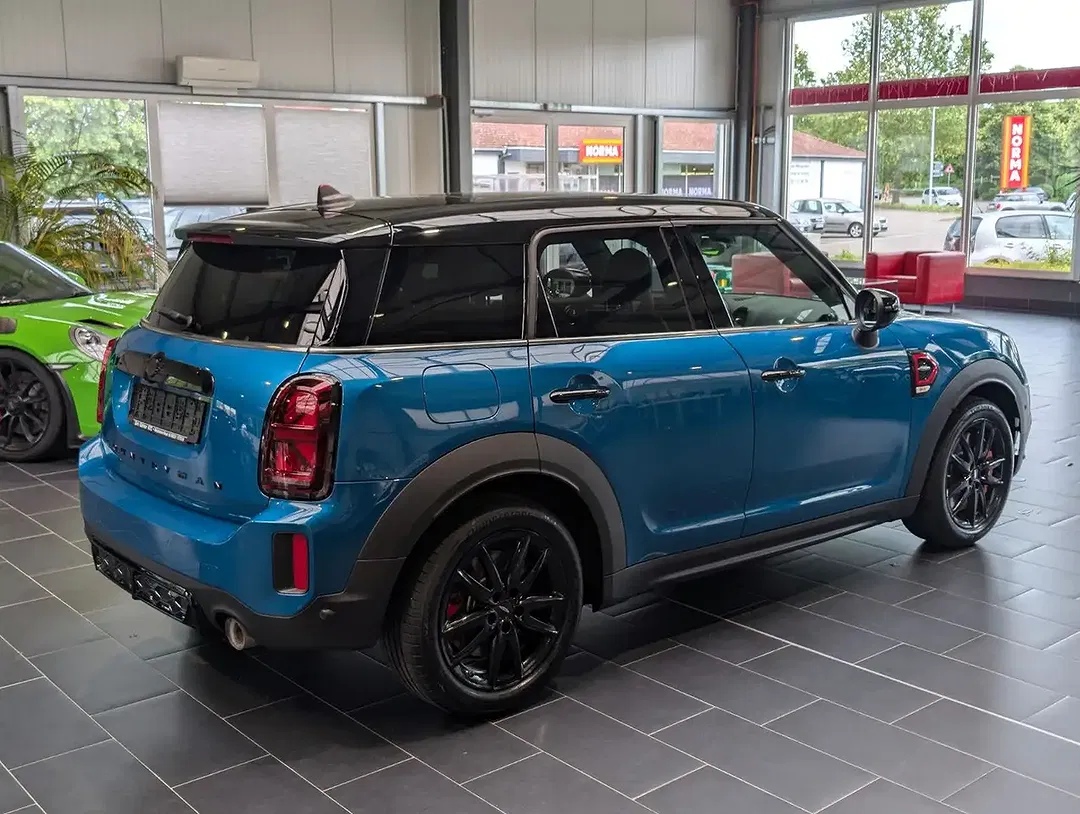 MINI John Cooper Works Countryman - Thumbnail 6