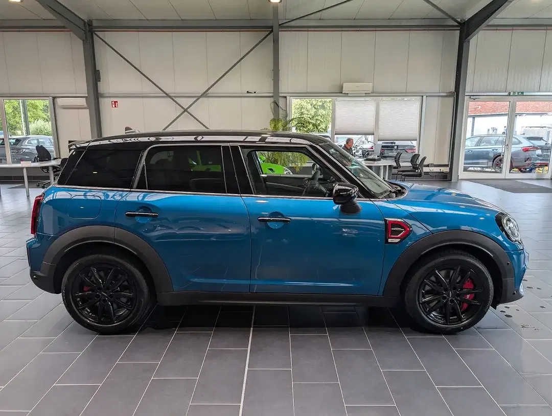 MINI John Cooper Works Countryman - Thumbnail 7