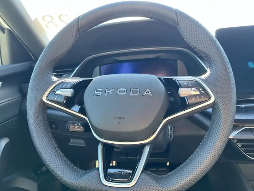 Skoda Octavia - Thumbnail 11
