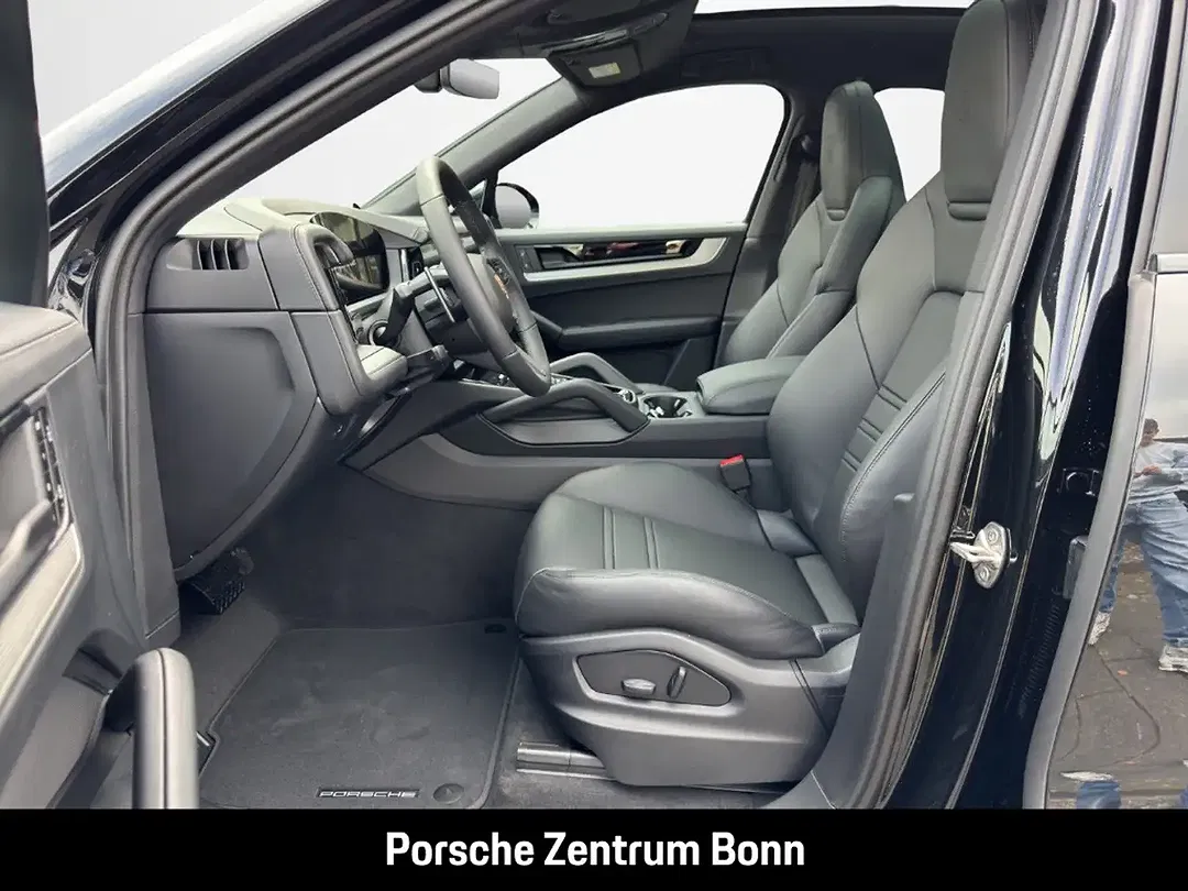 Porsche Cayenne - Thumbnail 9