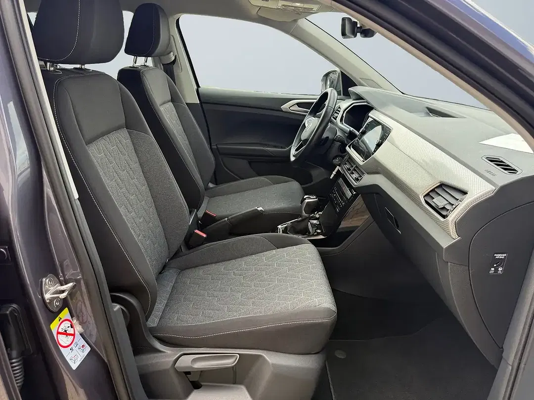 Volkswagen T-Cross - Thumbnail 9