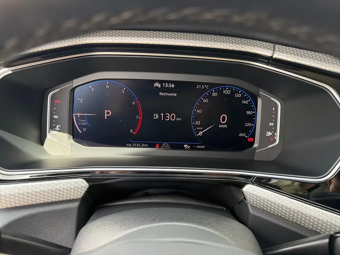 Volkswagen T-Cross - Thumbnail 11