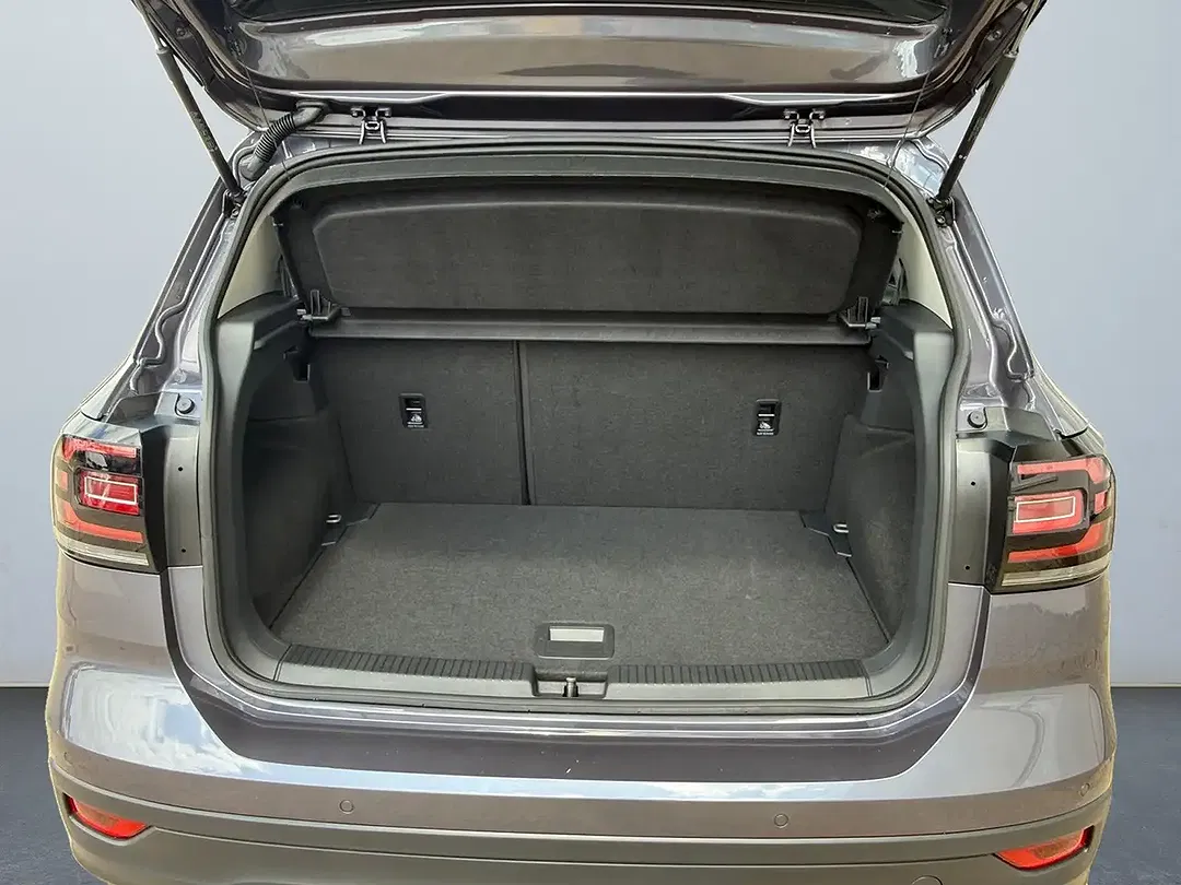 Volkswagen T-Cross - Thumbnail 13