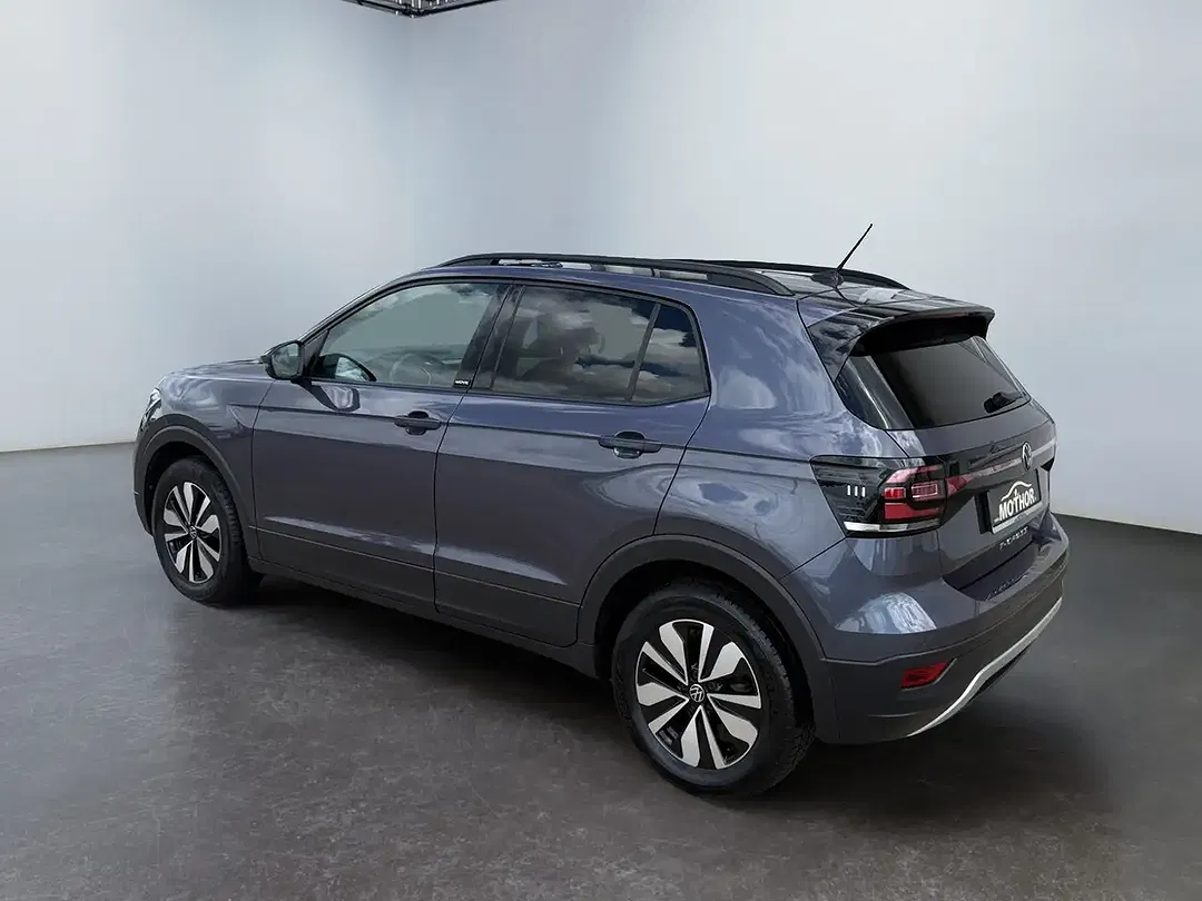 Volkswagen T-Cross - Thumbnail 3