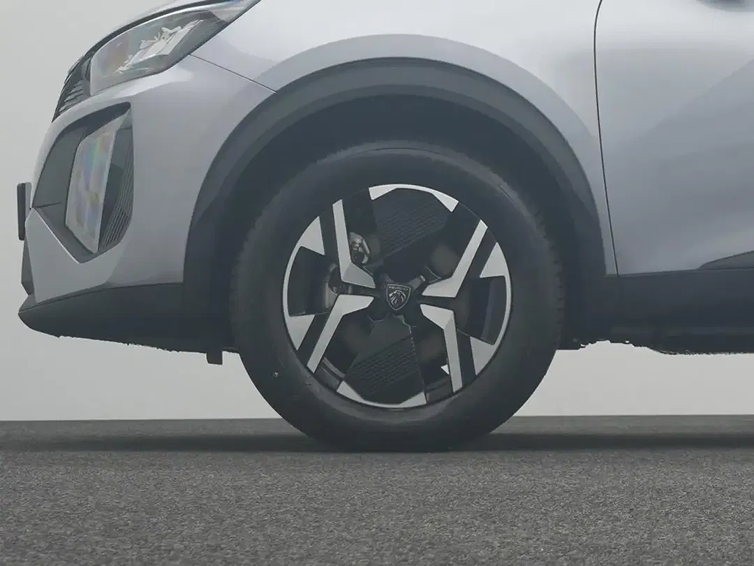 Peugeot 2008 - Thumbnail 7