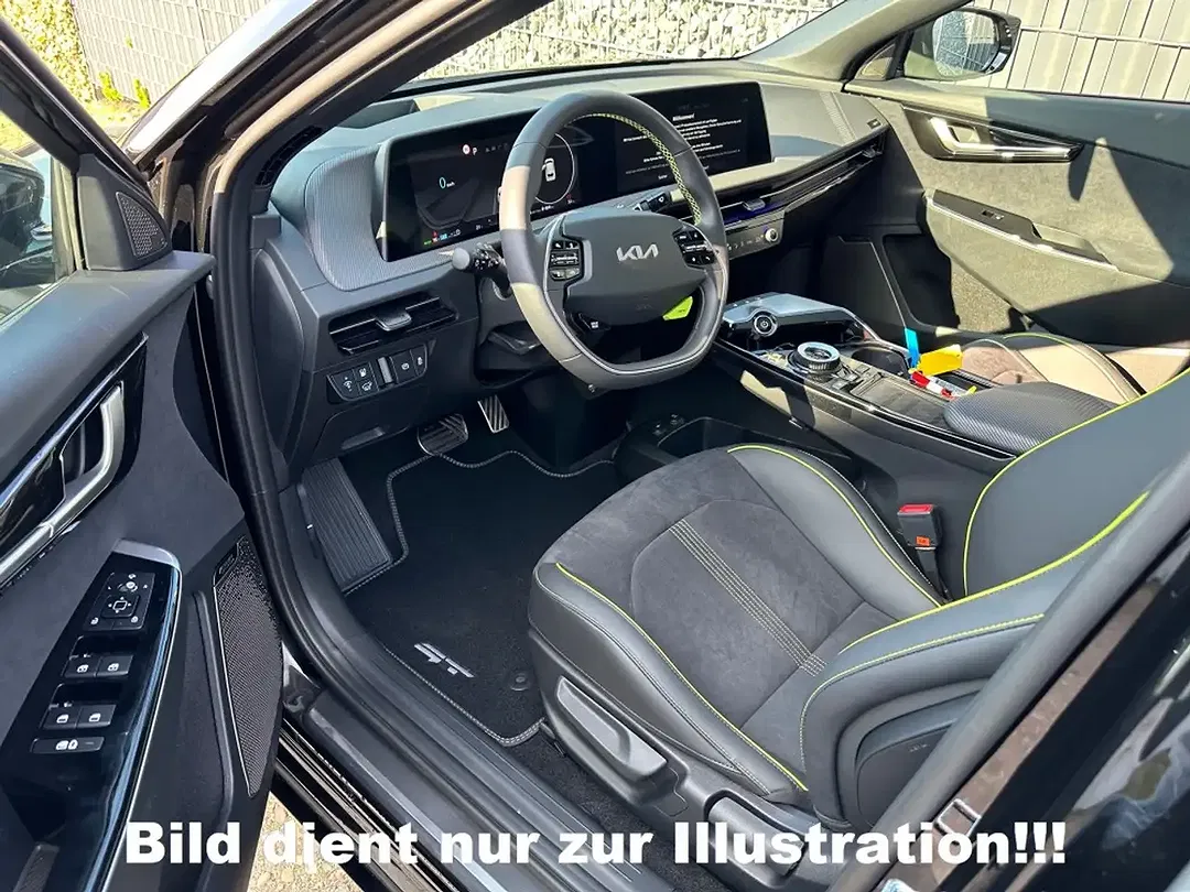 Kia EV6 - Thumbnail 6