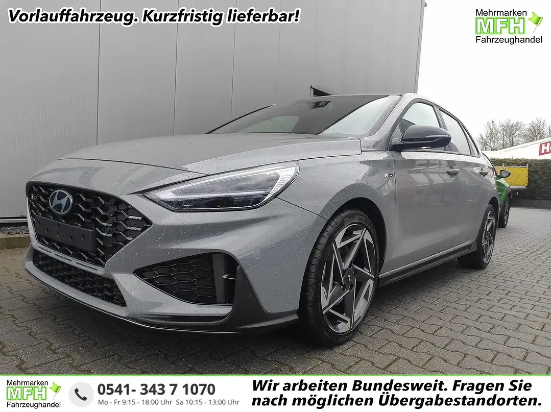 Hyundai i30 - Thumbnail 1