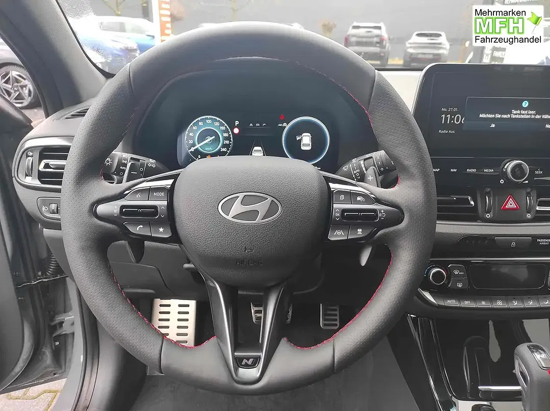 Hyundai i30 - Thumbnail 13