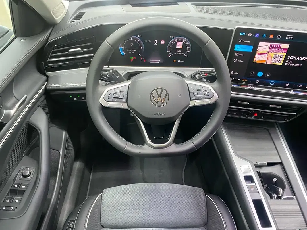 Volkswagen Passat Variant - Thumbnail 7