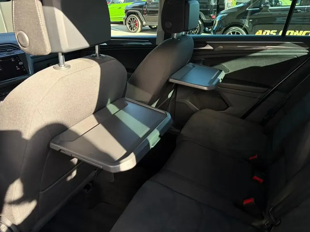Volkswagen Tiguan - Thumbnail 15