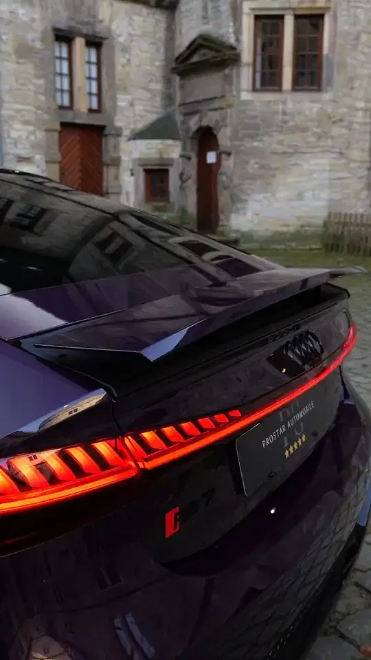 Audi RS7 - Thumbnail 12