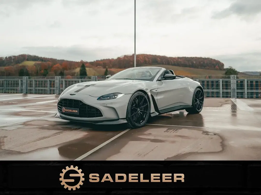 Aston Martin Vantage - Afbeelding 1