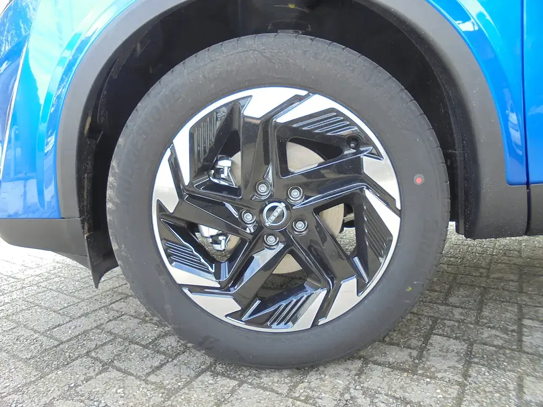 Nissan Qashqai - Thumbnail 6