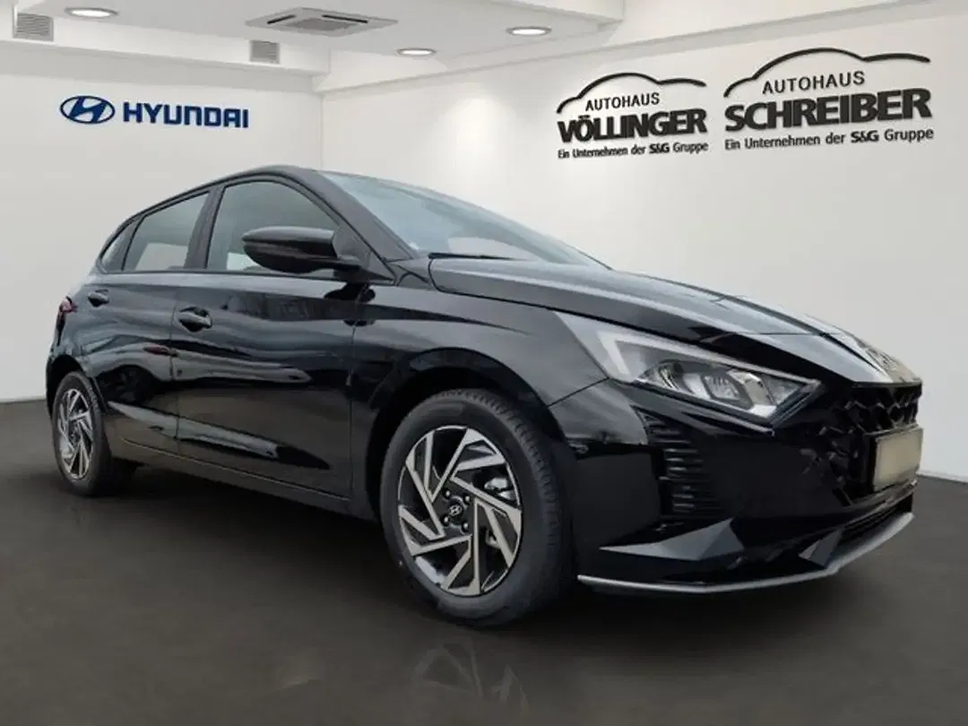 Hyundai i20 - Thumbnail 2