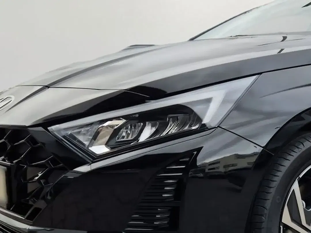 Hyundai i20 - Thumbnail 5