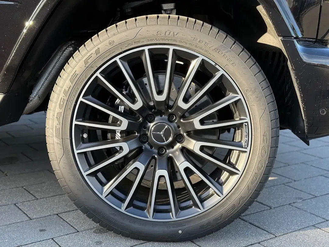 Mercedes-Benz G 63 AMG - Thumbnail 31
