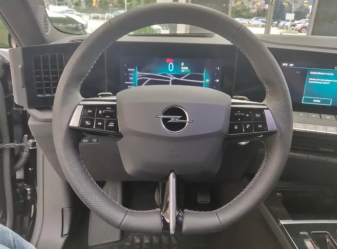 Opel Astra - Thumbnail 13