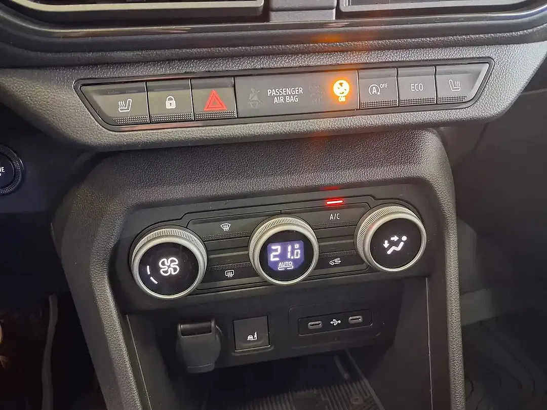 Dacia Sandero - Thumbnail 12