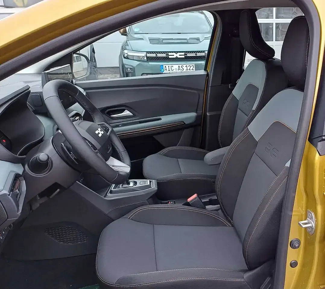 Dacia Sandero - Thumbnail 8