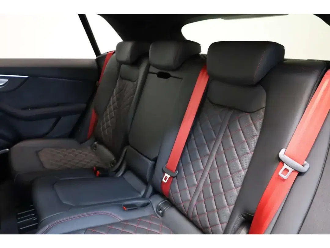 Audi Q8 - Thumbnail 10