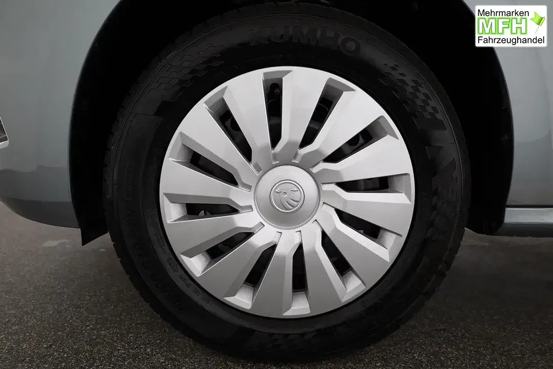 Skoda Kamiq - Thumbnail 15